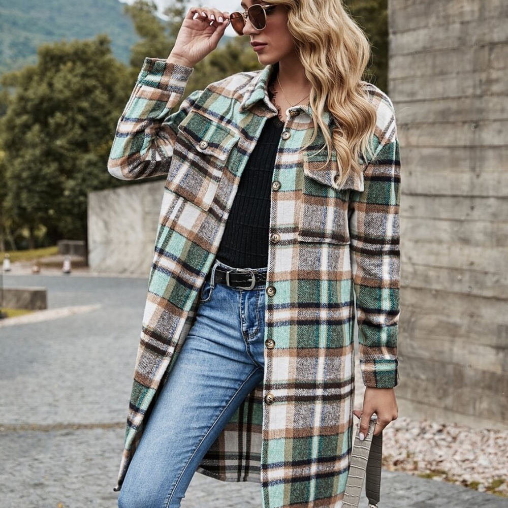 Comfy pink Plaid Button up Oversized Jacket Shacket - Picture 3 of 13